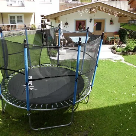 Landhaus Hofer Oda ve Kahvaltı Gerlos